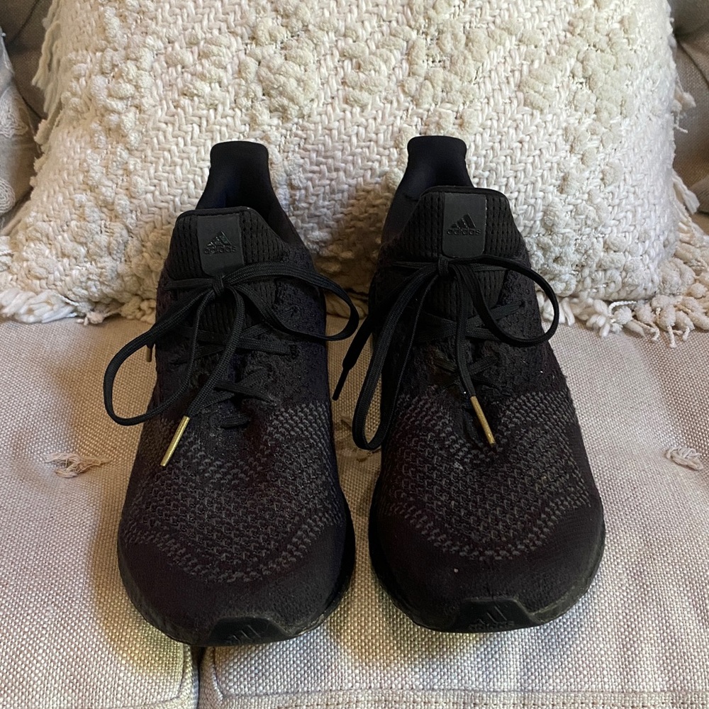 Adidas Black Ultraboost